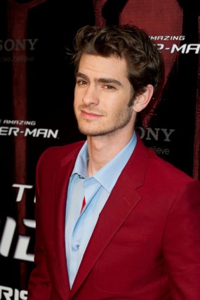 Andrew+Garfield+looks+red+hot+French+premiere+Q6Cv-aB6QM-l